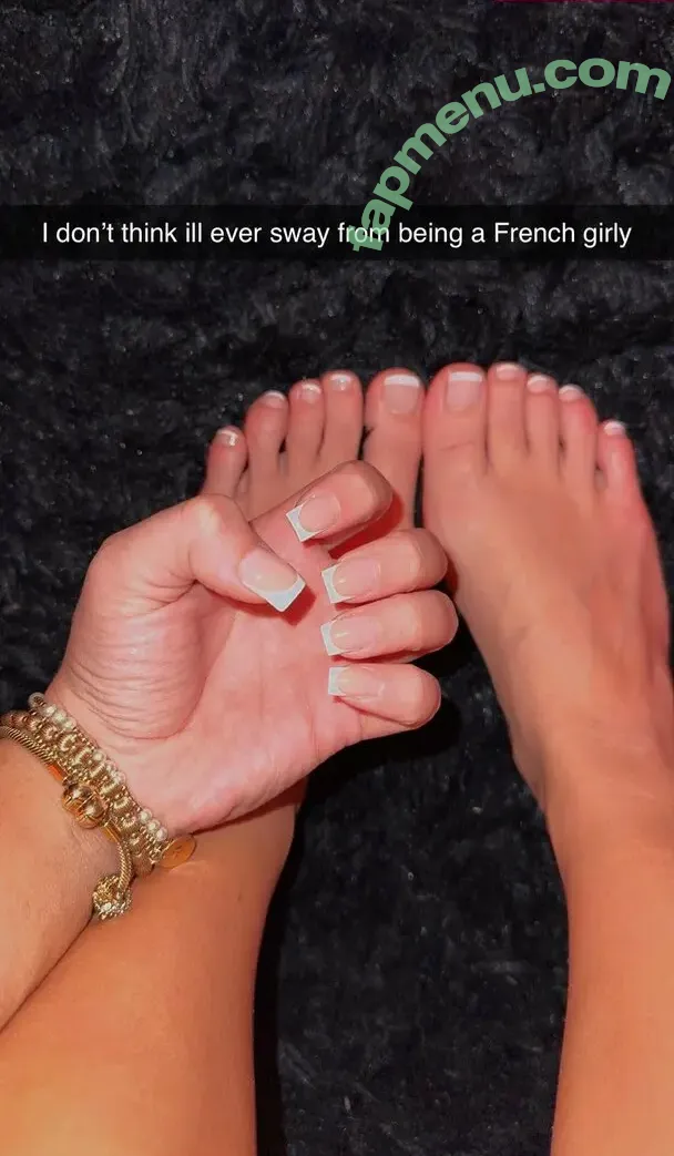 Sarah Riley nude photo #0112 (sarahmfriley / sarahril3y)