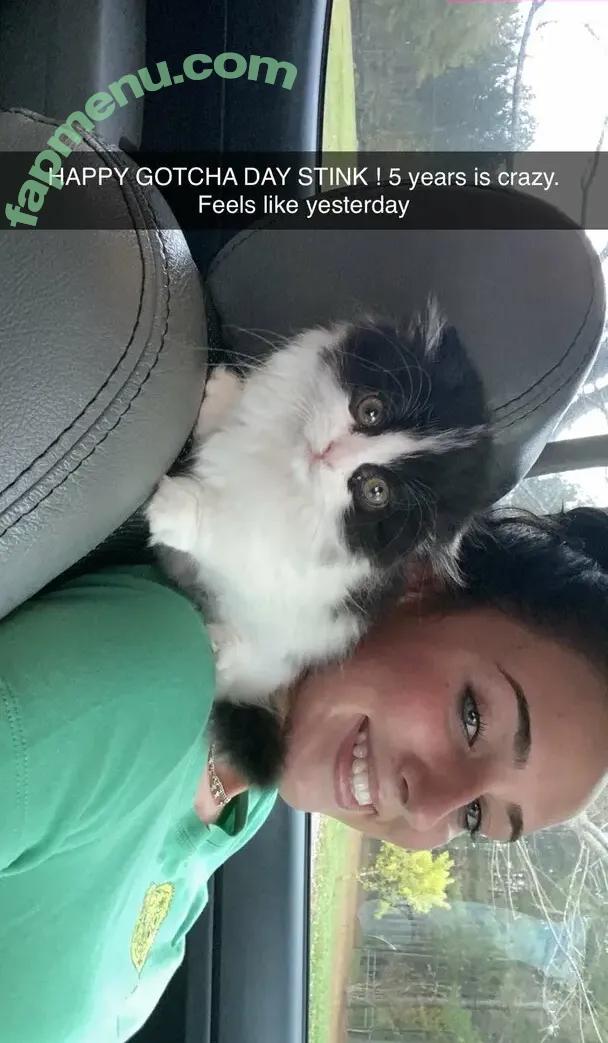 Sarah Riley nude photo #0114 (sarahmfriley / sarahril3y)