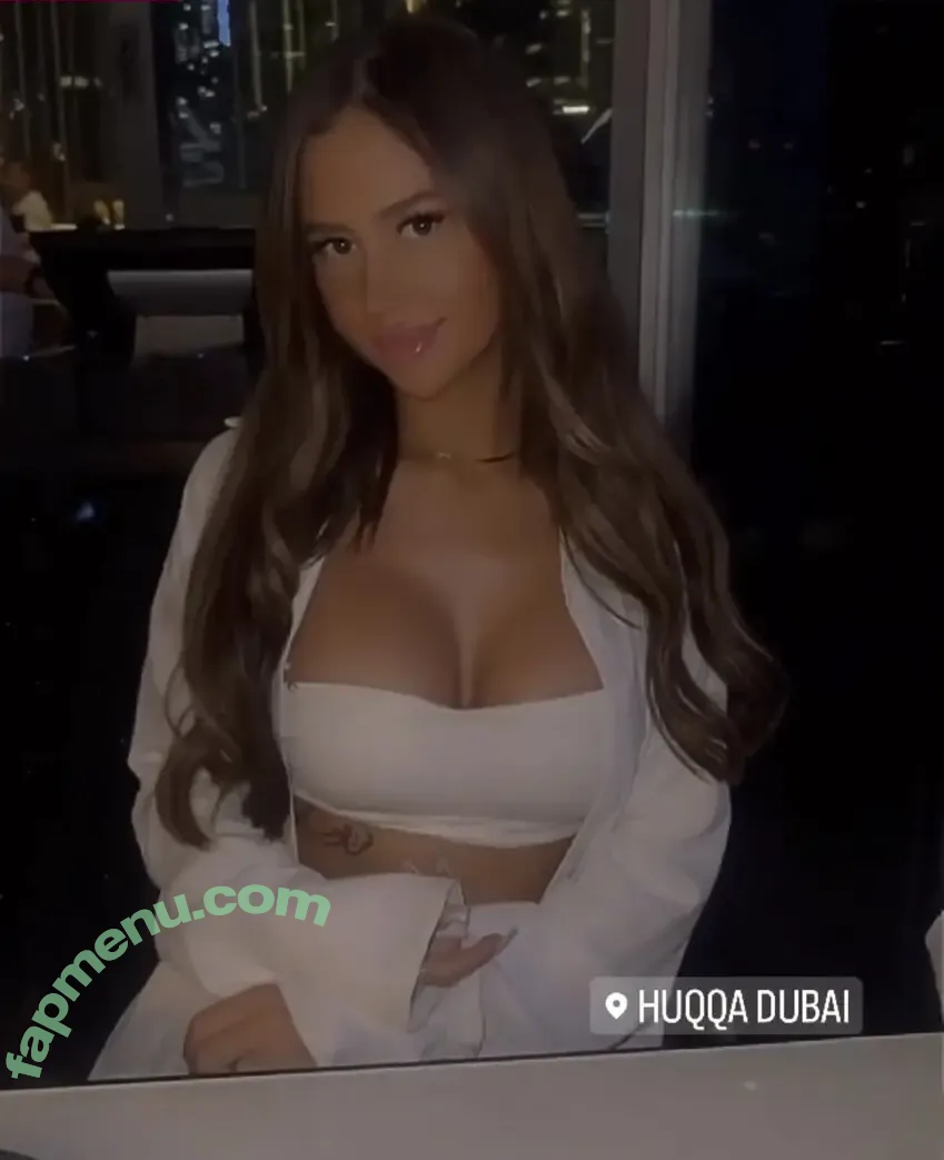 Sarah Saritah nude photo #0144 (sarahsaritaah)
