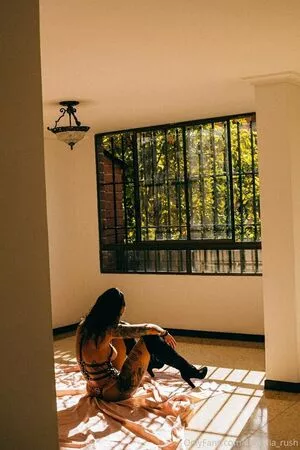 Sarah Schmidt / amarilla_bombshell / somaliasworld / xsarah.schmidtx / xsarahschmidtx nude photo #0107
