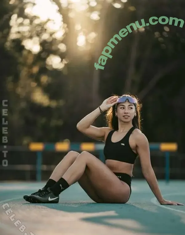 Sarah Schwarz nude photo #0058 (SarahSchwarz / sarah-schwarz / sarah.schwarzz / sarahschwarzz)