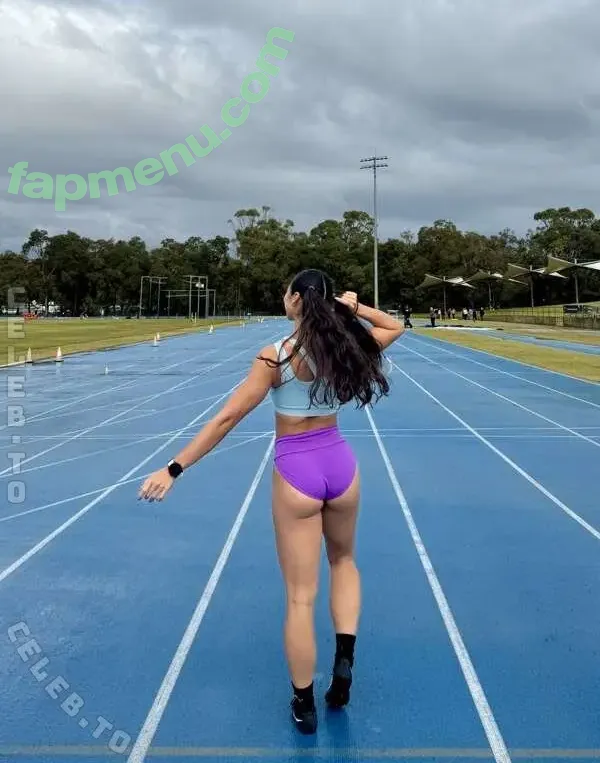 Sarah Schwarz nude photo #0064 (SarahSchwarz / sarah-schwarz / sarah.schwarzz / sarahschwarzz)