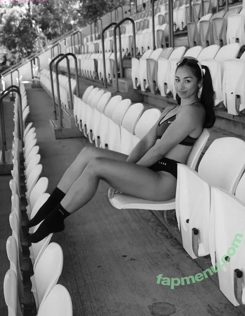 Sarah Schwarz nude photo #0108 (SarahSchwarz / sarah-schwarz / sarah.schwarzz / sarahschwarzz)