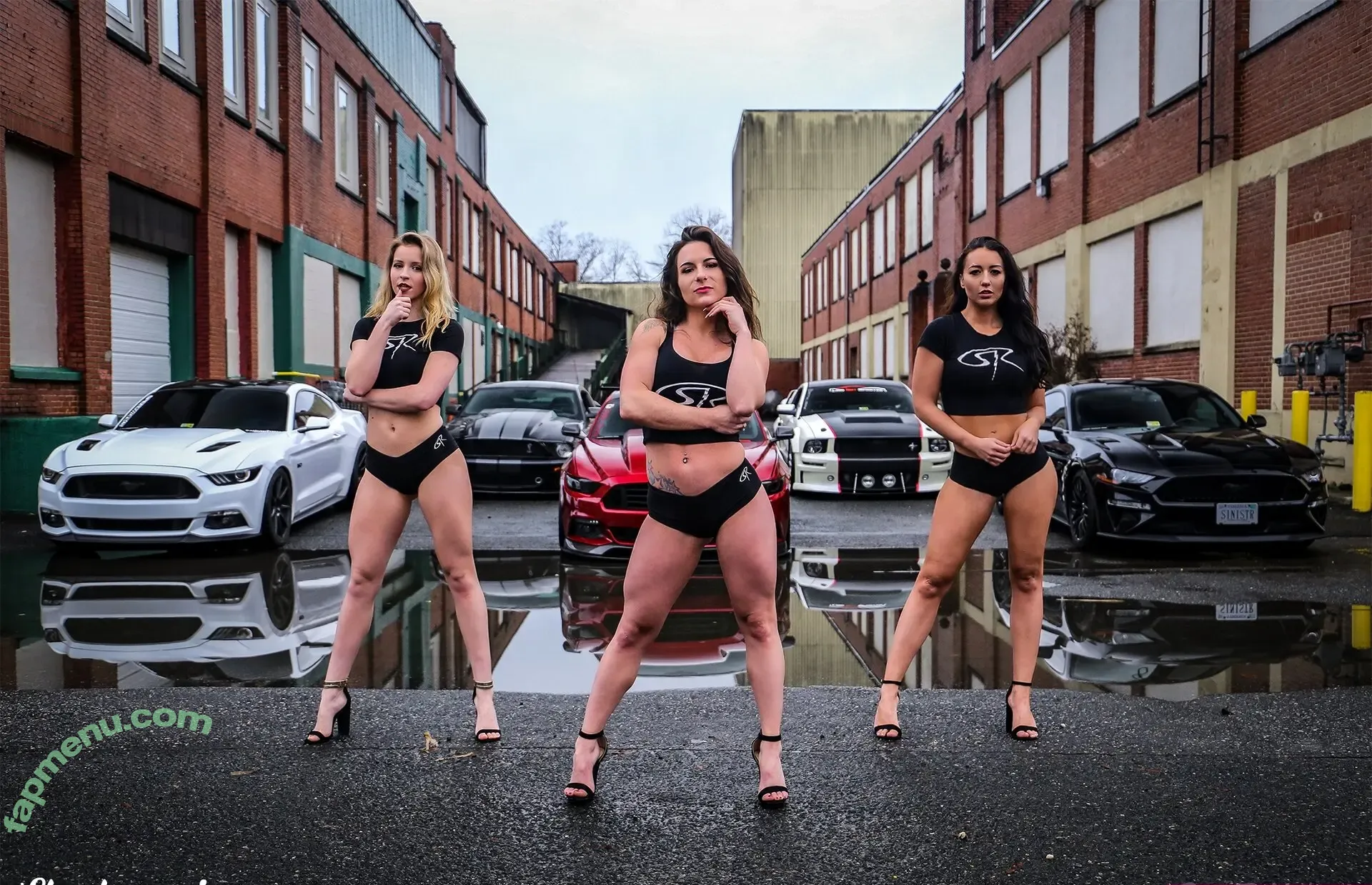 Sarah Senecal nude photo #0575 (Sen.cityy)