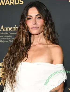 Sarah Shahi / SarahShahi nude photo #0454