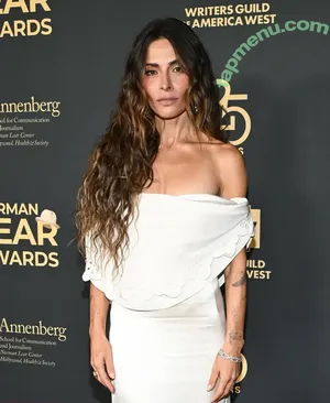 Sarah Shahi / SarahShahi nude photo #0458