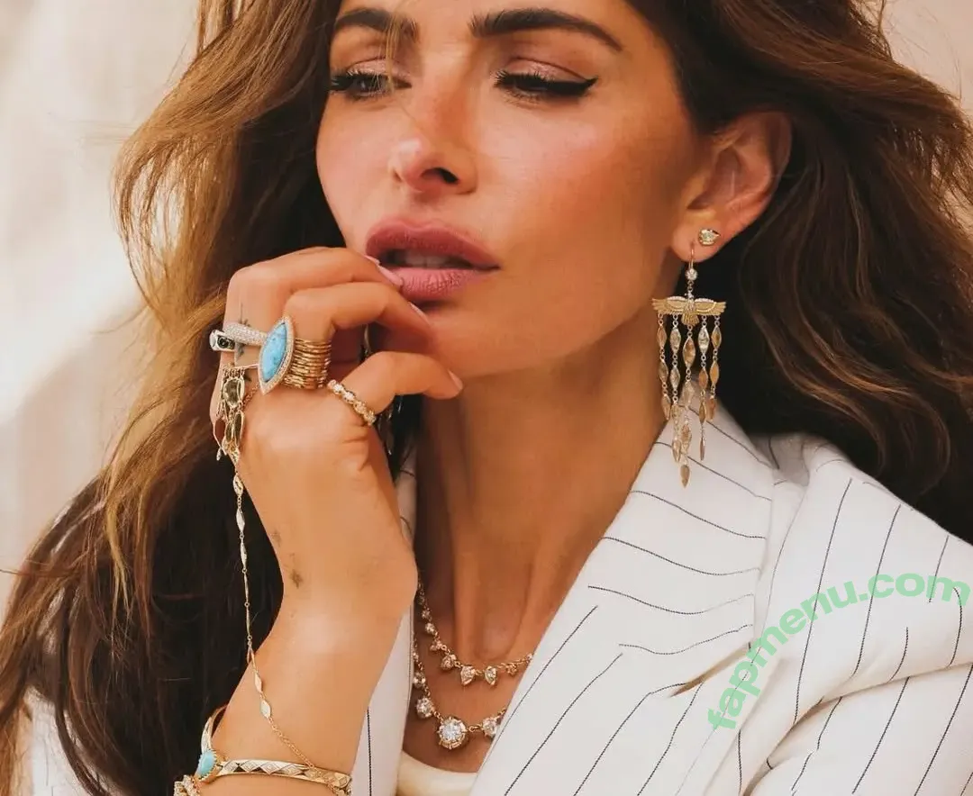 Sarah Shahi nude photo #0496 (SarahShahi)