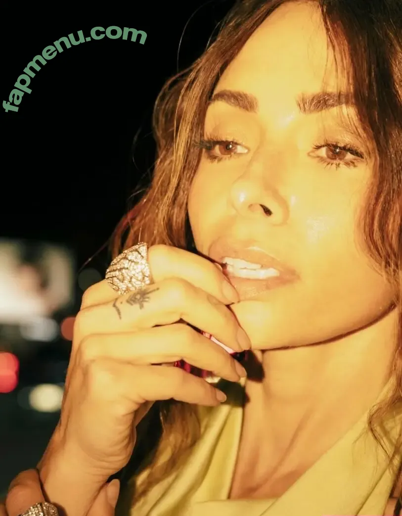 Sarah Shahi nude photo #0510 (SarahShahi)