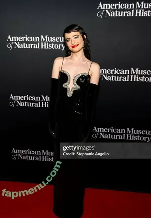 Sarah Sherman / Sarah Squirm from Saturday Night Live / sarahsquirm nude photo #0039