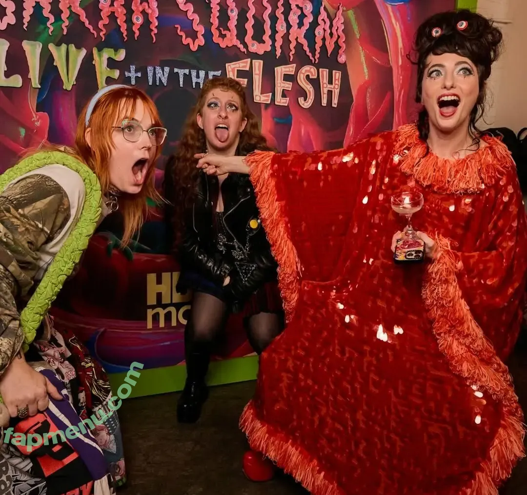 Sarah Sherman nude photo #0029 (Sarah Squirm from Saturday Night Live / sarahsquirm)