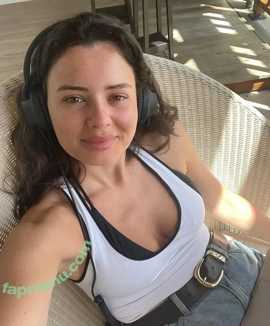 Sarah Story nude photo #0070 (sarahstory)