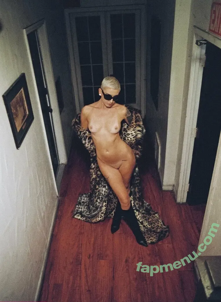 Sarah Temperilli nude photo #0015 (Sarahtemp / Sassykat12222222 / sarahtemp_)