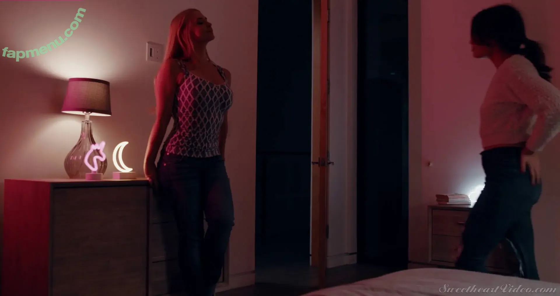 Sarah Vandella nude photo #0298 (itssarahvandella_ / mssarahvandella / sarahvandella)