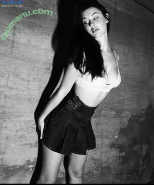 Sarah Waddles / asparagus27 / sarah.waddles nude photo #0202