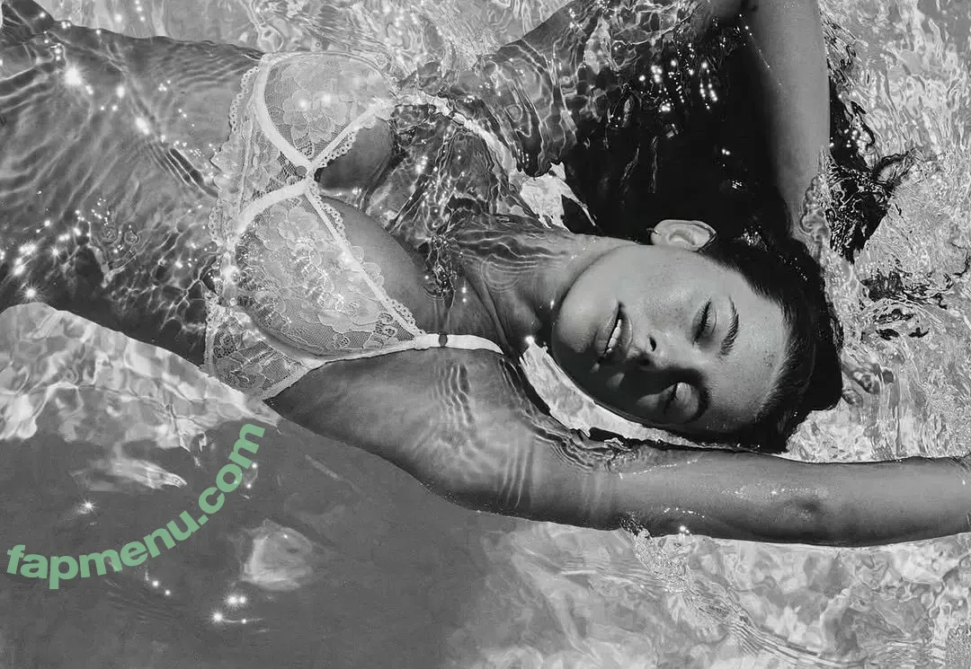 Sarah Waddles nude photo #0168 (asparagus27 / sarah.waddles)