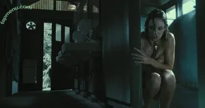 Sarah Wayne Callies / sarahwaynecallies nude photo #0079