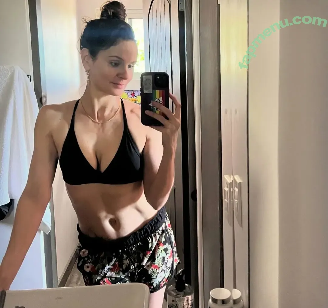 Sarah Wayne Callies nude photo #0089 (sarahwaynecallies)