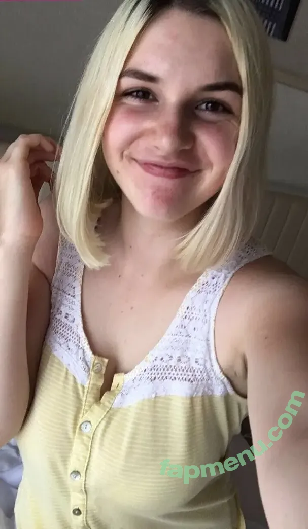 Sarah Z nude photo #0163 (heirrogant / marysuewriter / sarahz)