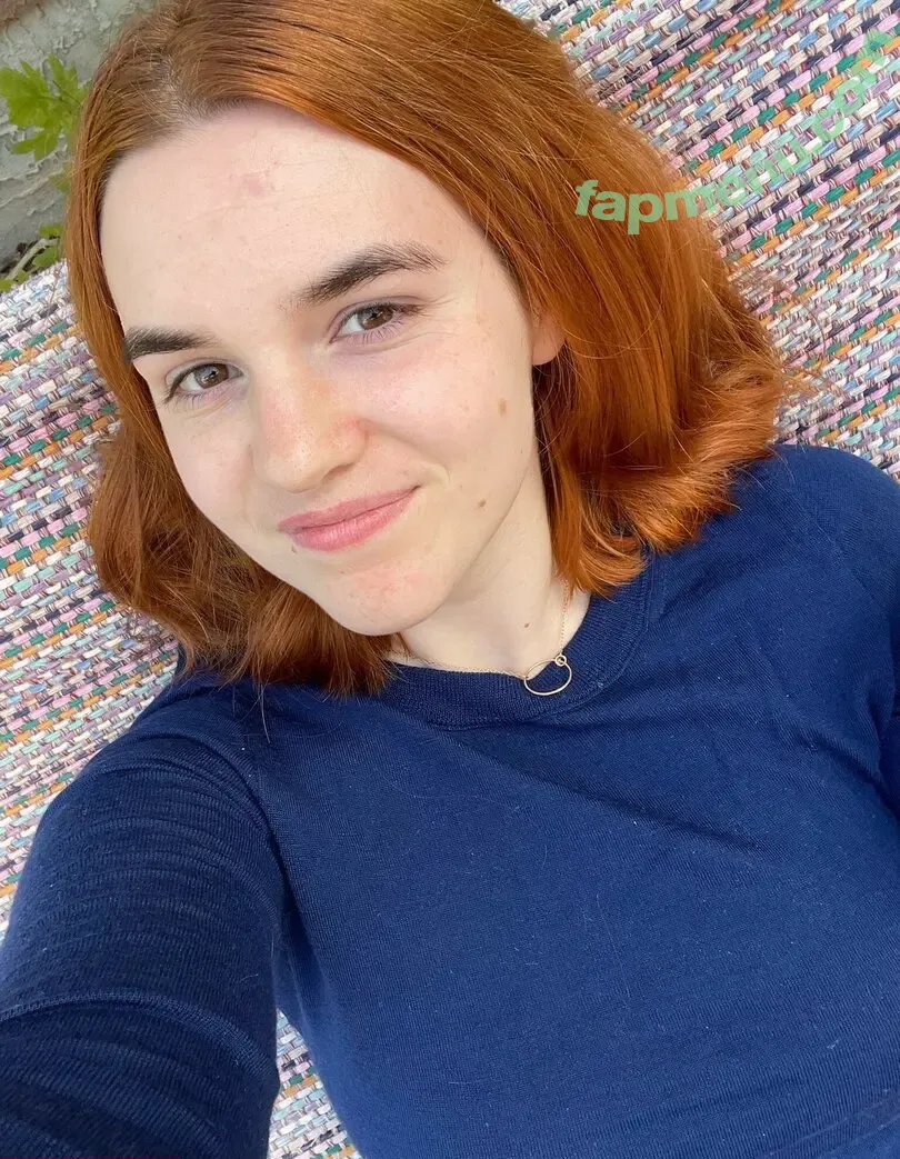Sarah Z nude photo #0190 (heirrogant / marysuewriter / sarahz)