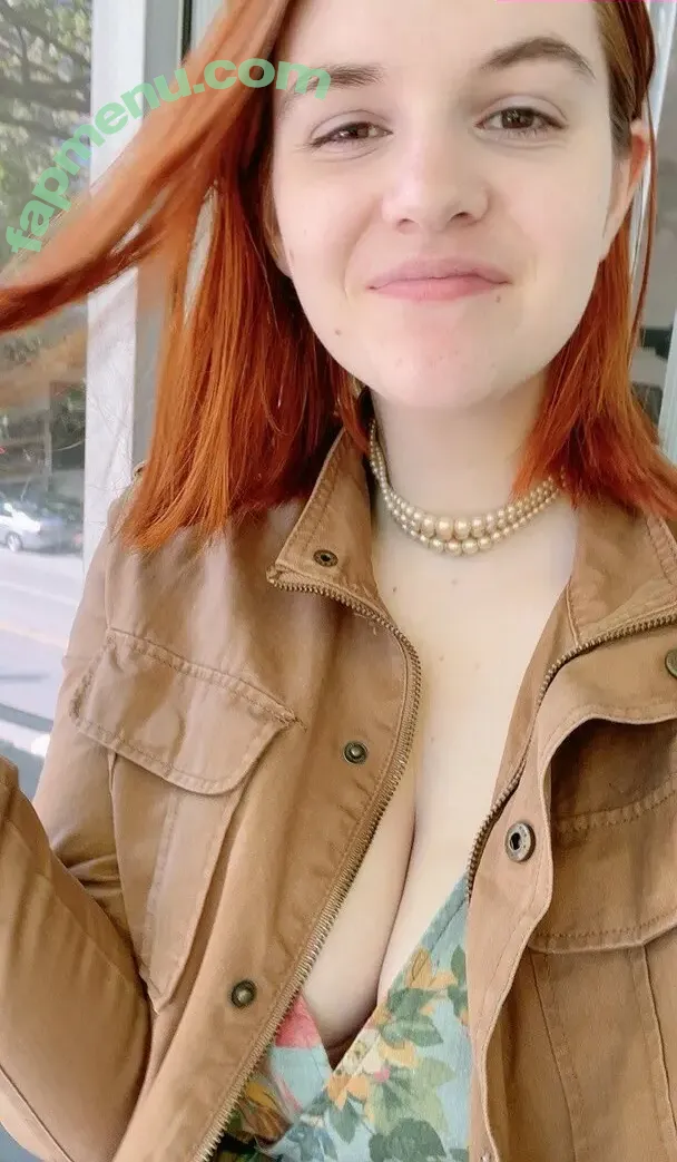 Sarah Z nude photo #0213 (heirrogant / marysuewriter / sarahz)