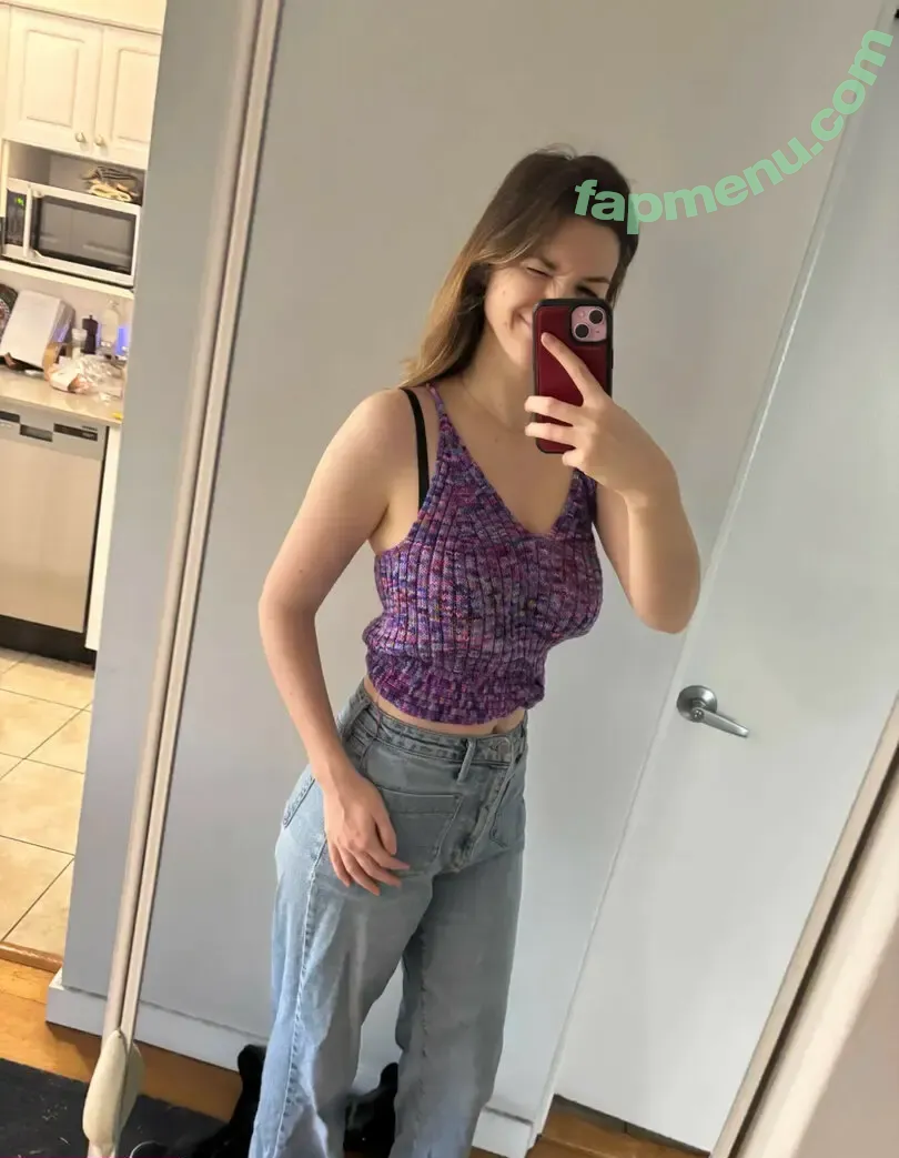 Sarah Z nude photo #0254 (heirrogant / marysuewriter / sarahz)