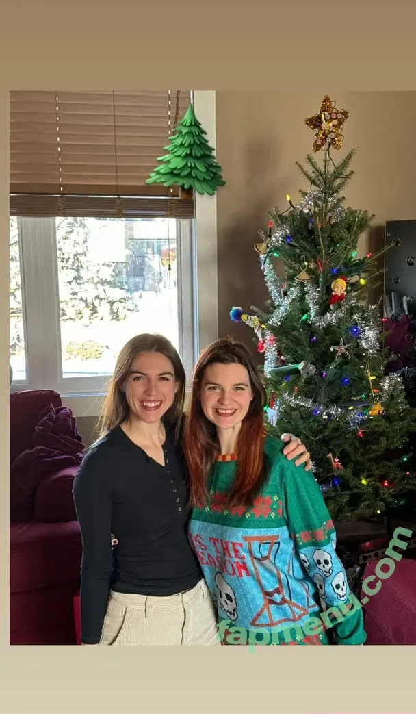 Sarah Z nude photo #0258 (heirrogant / marysuewriter / sarahz)