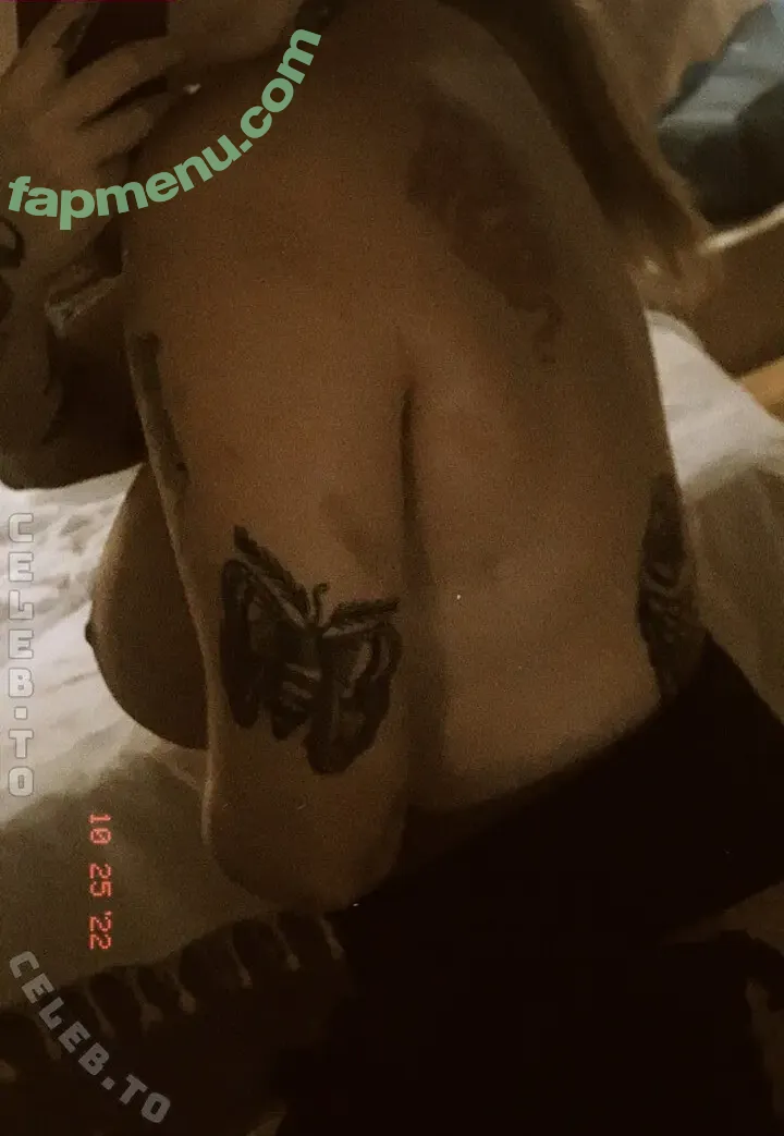 Sarah Zak nude photo #0065 (sarah_likesprettygirls / sarahlikesprettygirls)