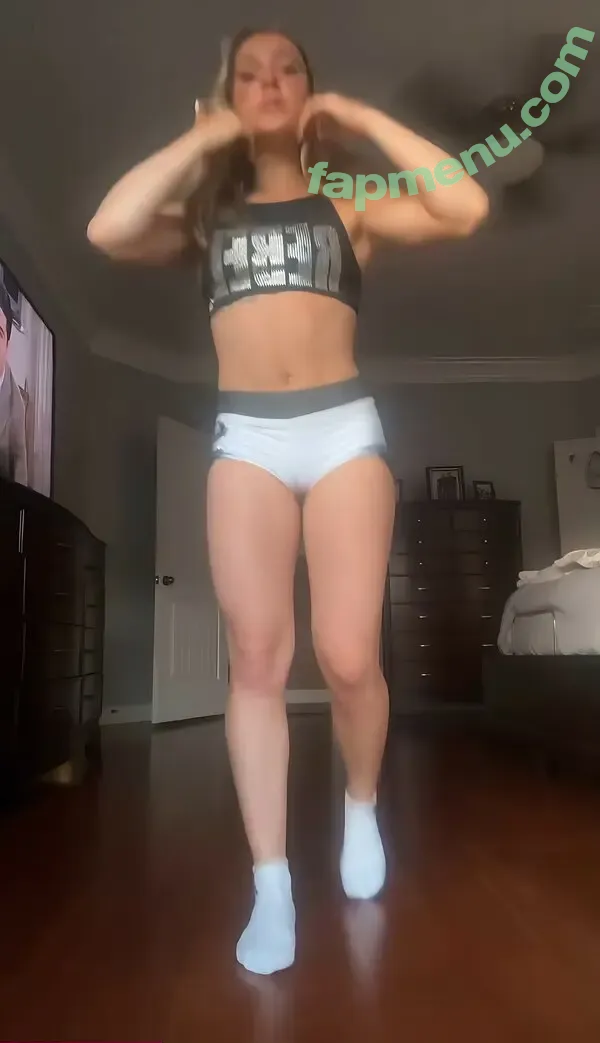 Sarah Zaltsman nude photo #0009 (Sarahjzaltsman)