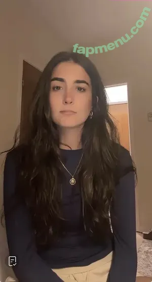 SarahBladd nude photo #0026