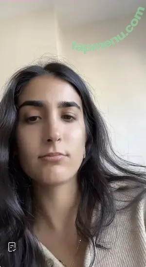 SarahBladd nude photo #0075