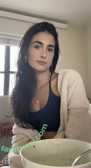 SarahBladd nude photo #0091