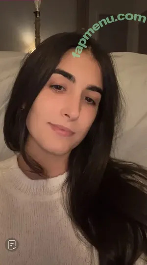 SarahBladd nude photo #0096