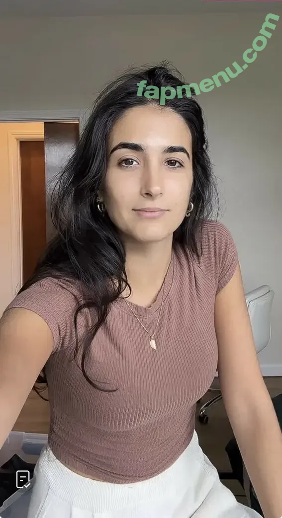 SarahBladd nude photo #0004 (SarahBladd)