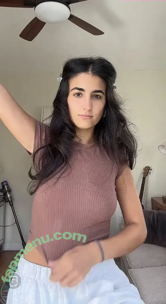 SarahBladd nude photo #0011 (SarahBladd)