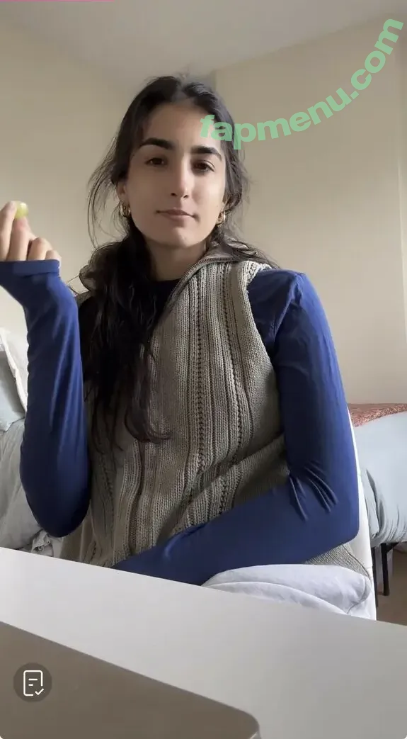 SarahBladd nude photo #0038 (SarahBladd)