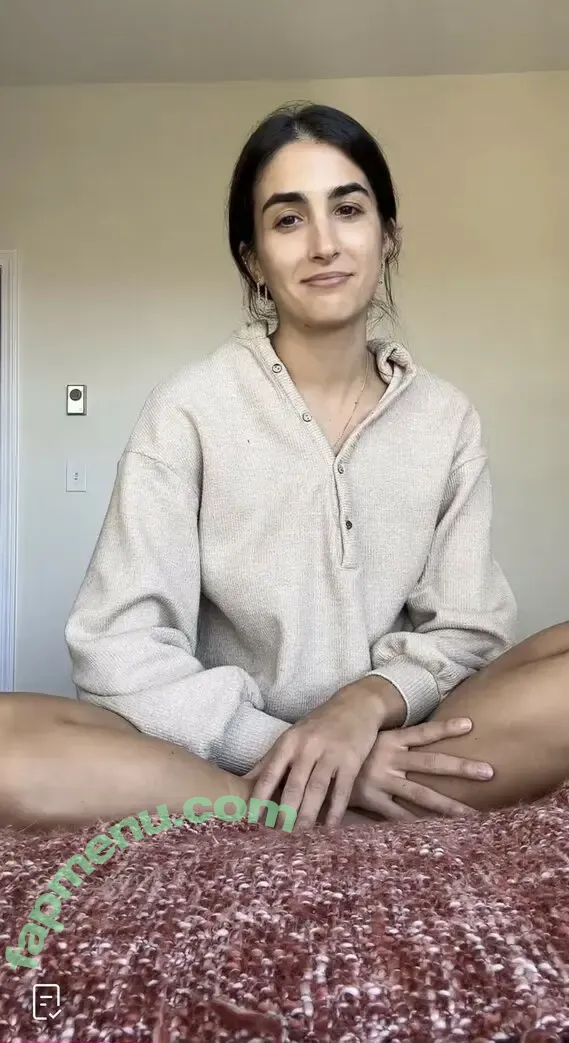 SarahBladd nude photo #0070 (SarahBladd)