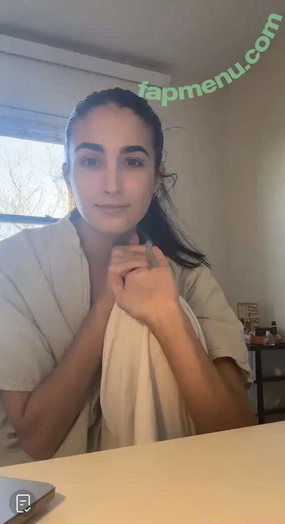 SarahBladd nude photo #0093 (SarahBladd)