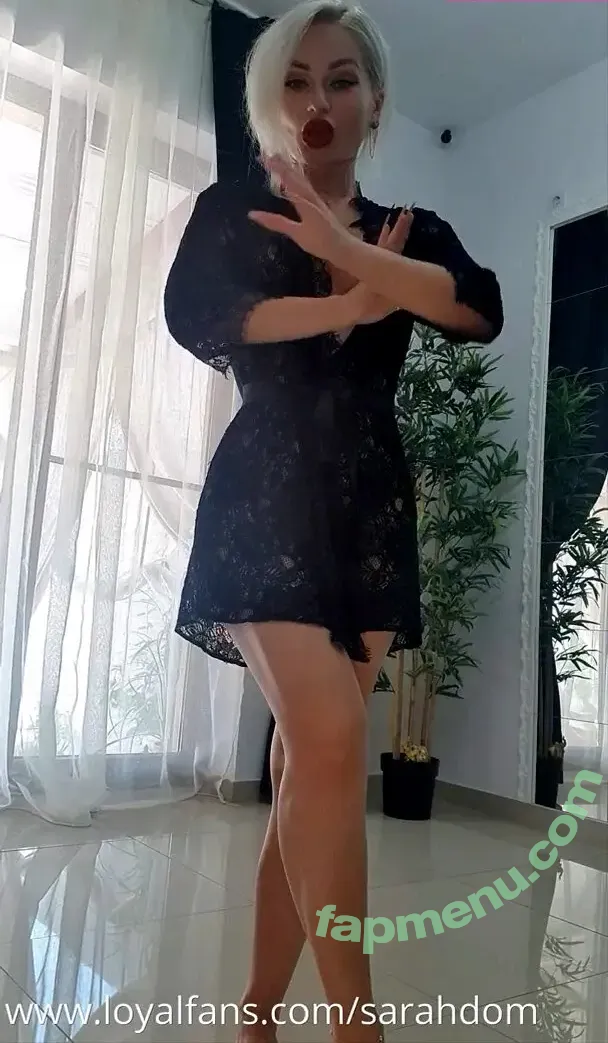 sarahdom nude photo #0024 (sarahdom)