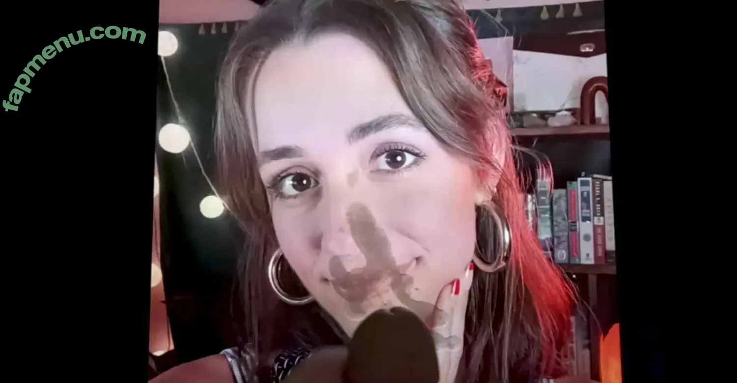 sarahlavenderasmr nude photo #0005 (sarahlavenderasmr)