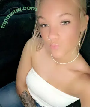sarahmaaay / sarahmaywilkinson nude photo #0006