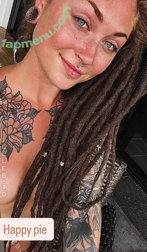 sarahmeeeow / sarah_meeeow / u250919744 nude photo #0251