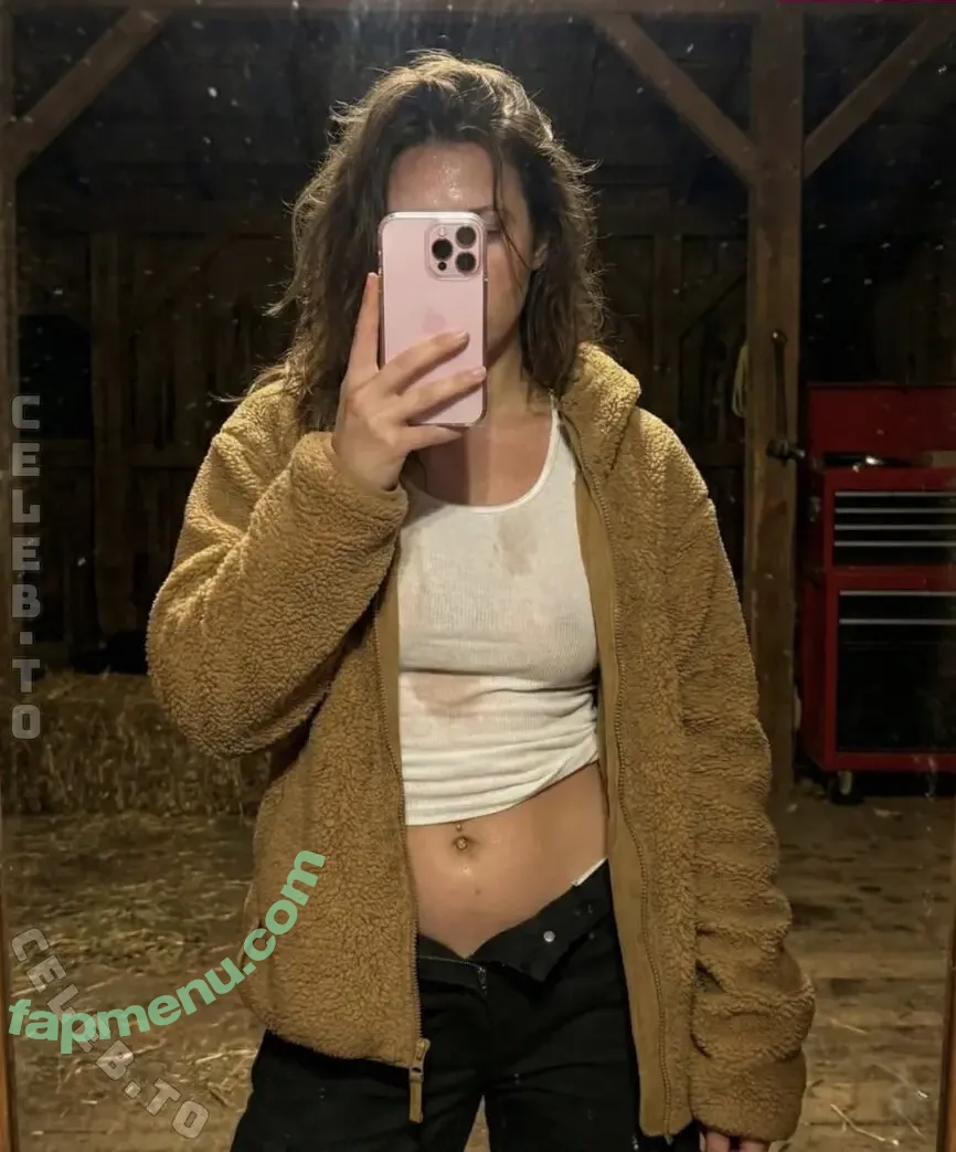 Saraklein nude photo #0060 (kleinsara1702 / sarasgeheimhuette)