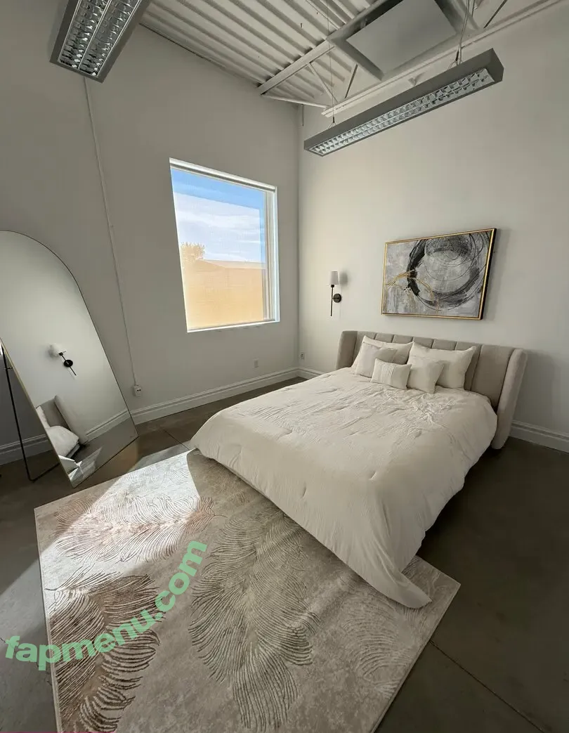 sarameikasaifree nude photo #0012 (sarameikasaifree)