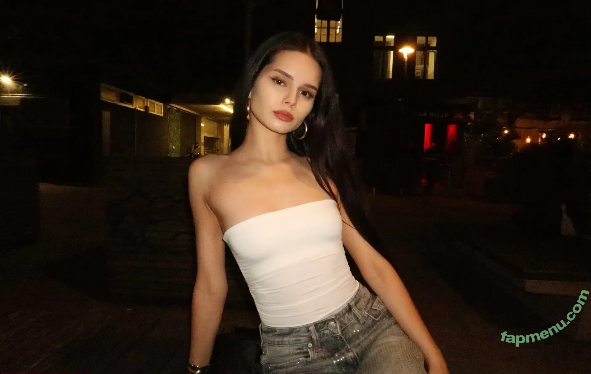saramia nude photo #0016 (saramiamiaw)