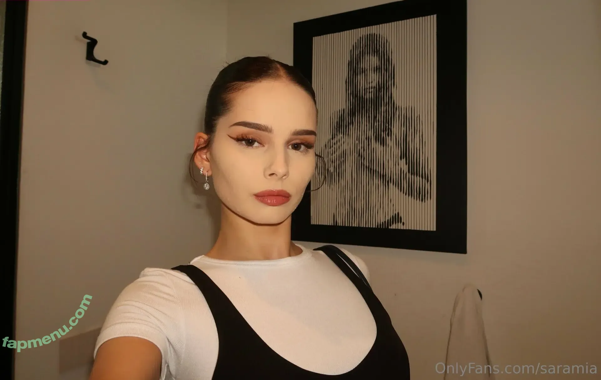 saramia nude photo #0018 (saramiamiaw)