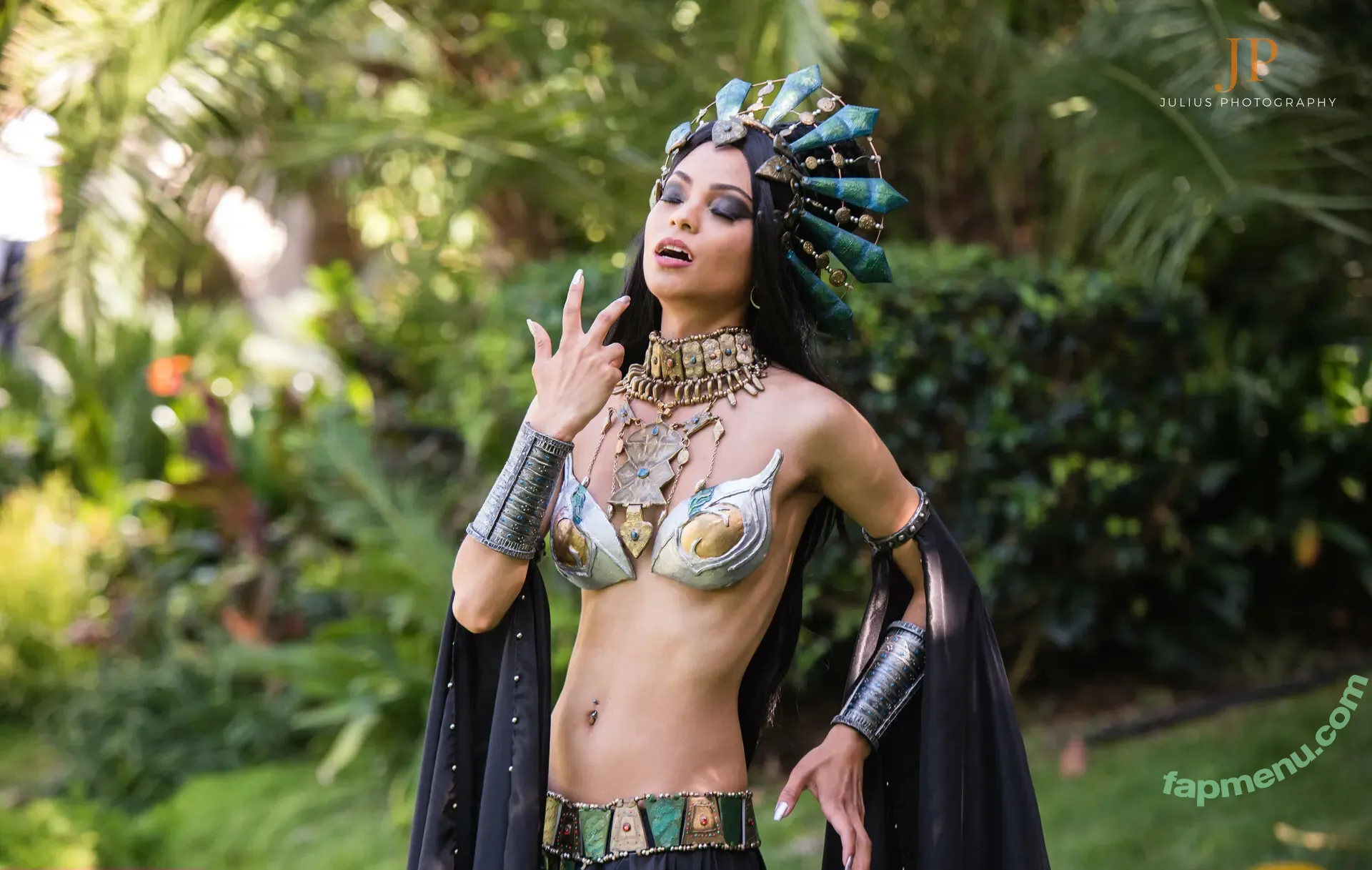 saramoni nude photo #0065 (saramonicosplay)