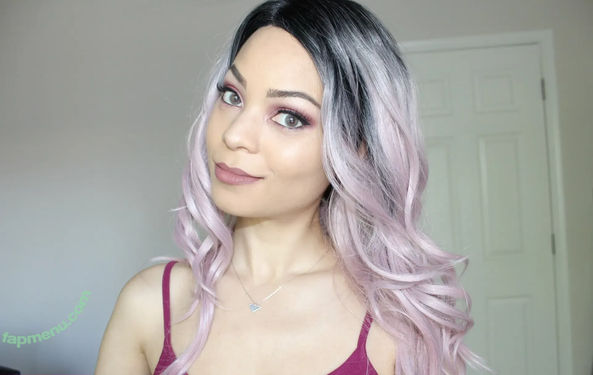 saramoni nude photo #0067 (saramonicosplay)