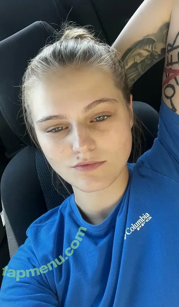 saras_wood nude photo #0022 (Sara Woods)