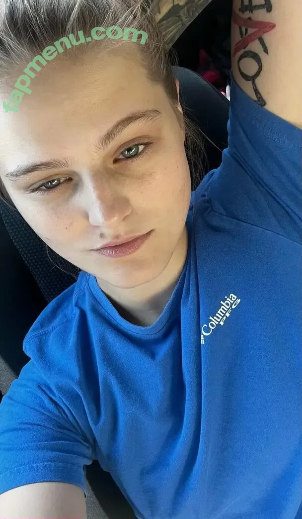 saras_wood nude photo #0024 (Sara Woods)