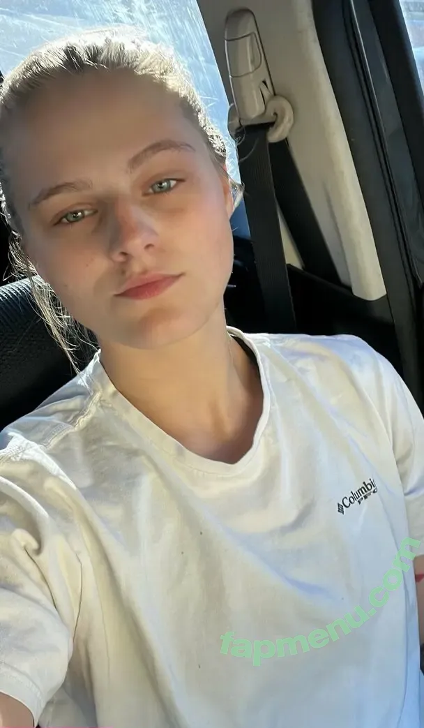 saras_wood nude photo #0045 (Sara Woods)